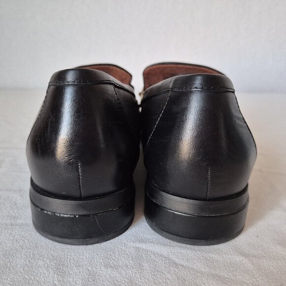 Vionic Mizelle Black Leather Loafer Comfort Arch Support Gold-Tone Chunky Chain - Picture 10 of 12